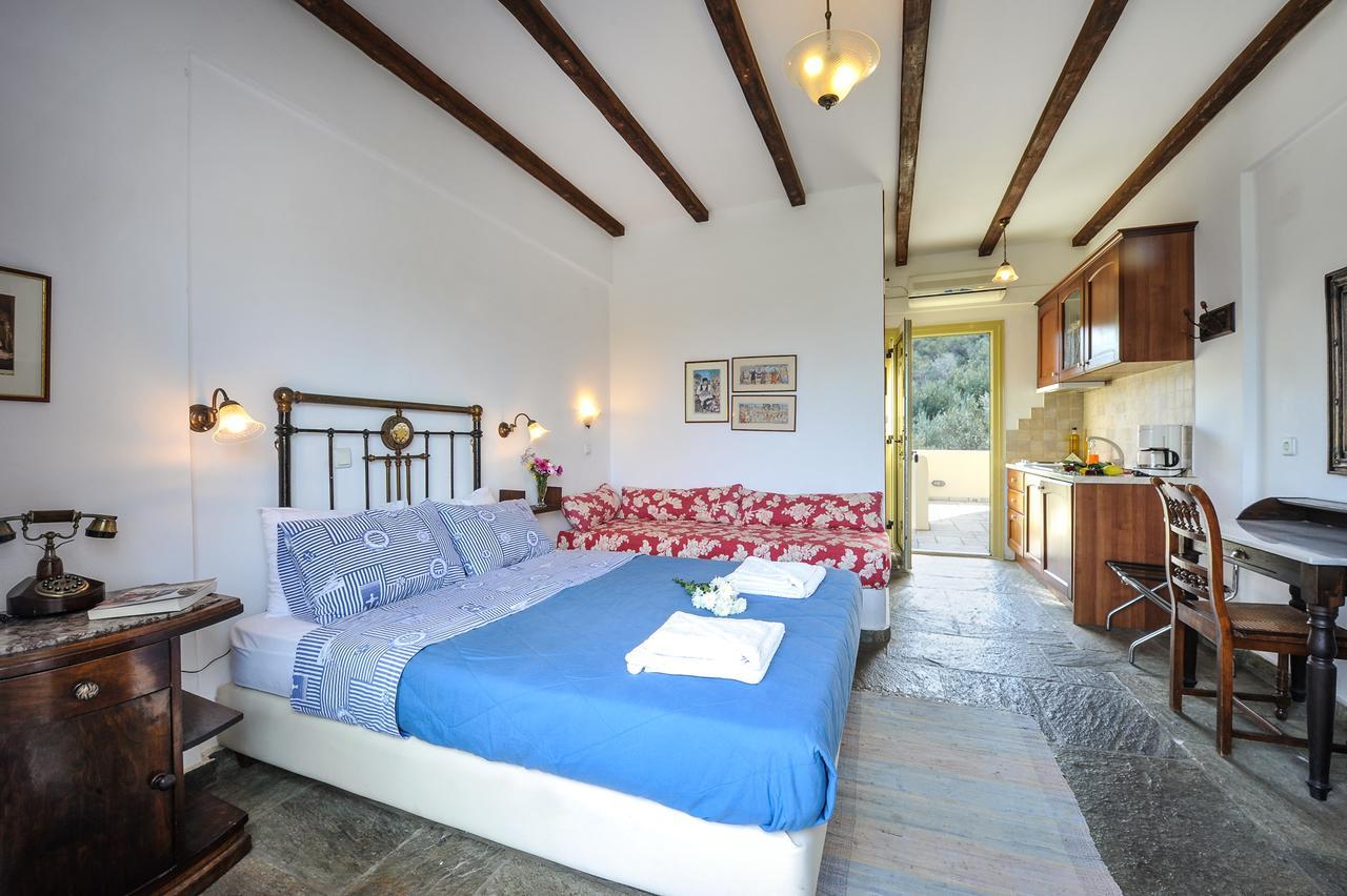 Gera'S Olive Grove - Elaionas Lesvou Hotel Marmaro  ภายนอก รูปภาพ