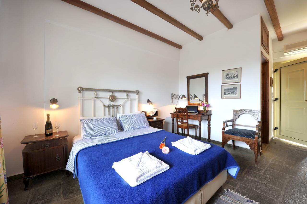 Gera'S Olive Grove - Elaionas Lesvou Hotel Marmaro  ภายนอก รูปภาพ