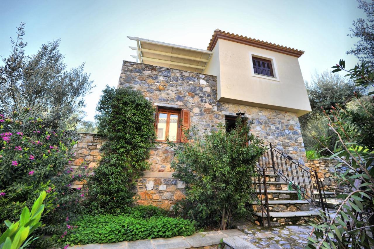 Gera'S Olive Grove - Elaionas Lesvou Hotel Marmaro  ภายนอก รูปภาพ